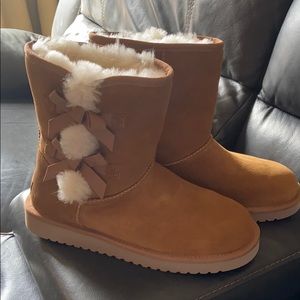 Koolaburra by Uggs Brand New Carmel ankle boots